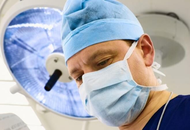 chirurgesch Behandlung vu Papillomatose vum Kehlkopf